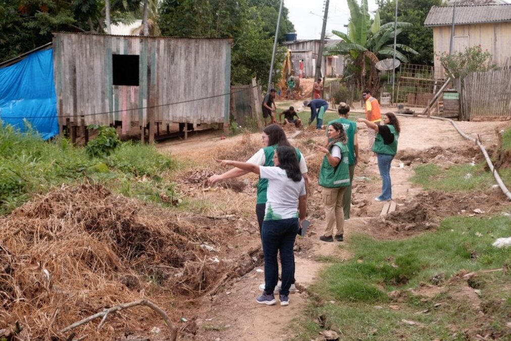 Famílias afetadas pela queda da Ponte Frei Paolino recebem apoio e acompanhamento em Sena Madureira