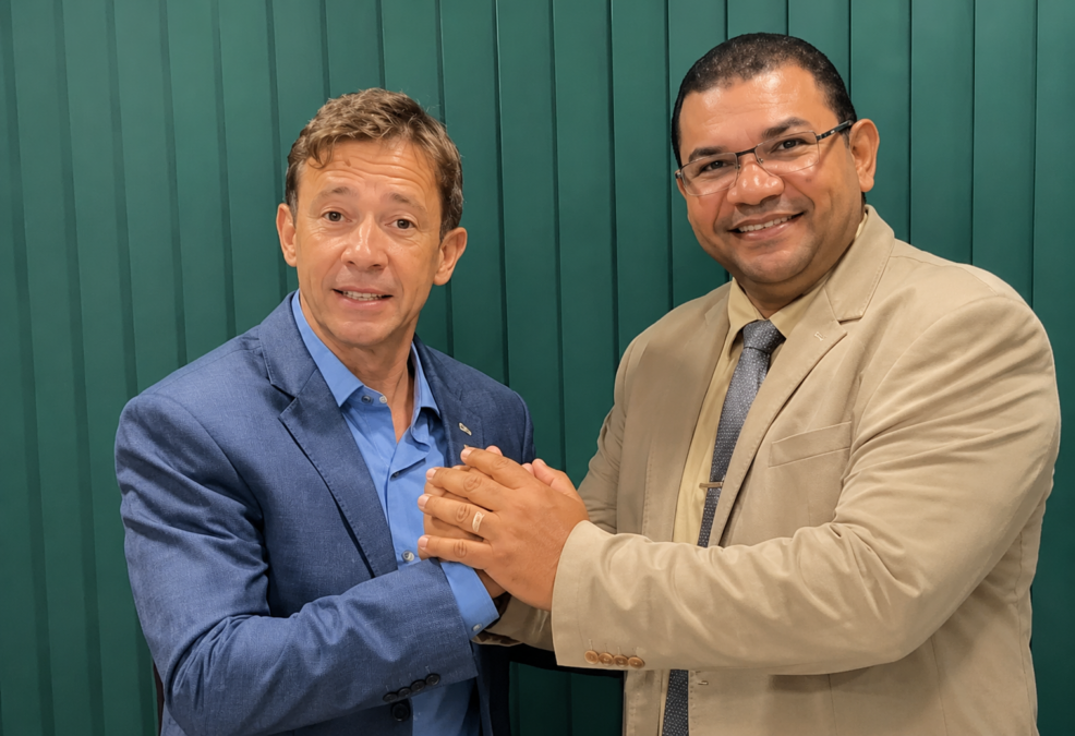 Velloso consolida Fábio Araújo na coordenação e renova estratégia rumo ao Senado