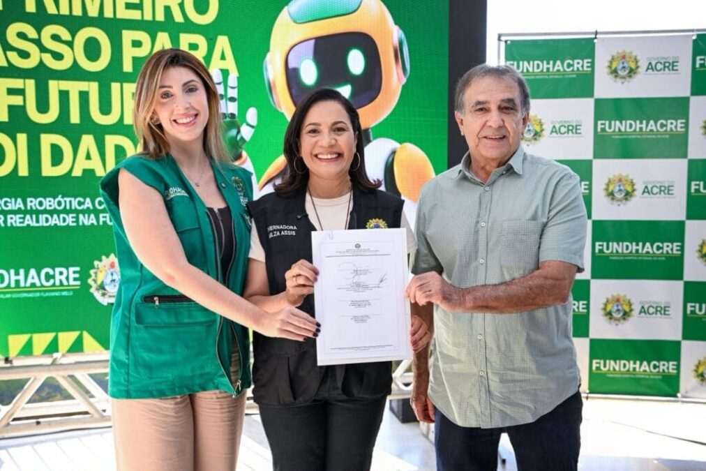 Acre se torna pioneiro no Norte com cirurgia robótica pelo SUS e tratamento inédito para endometriose
