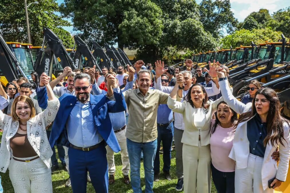 Governo Federal faz maior entrega de máquinas pelo Inova no AC