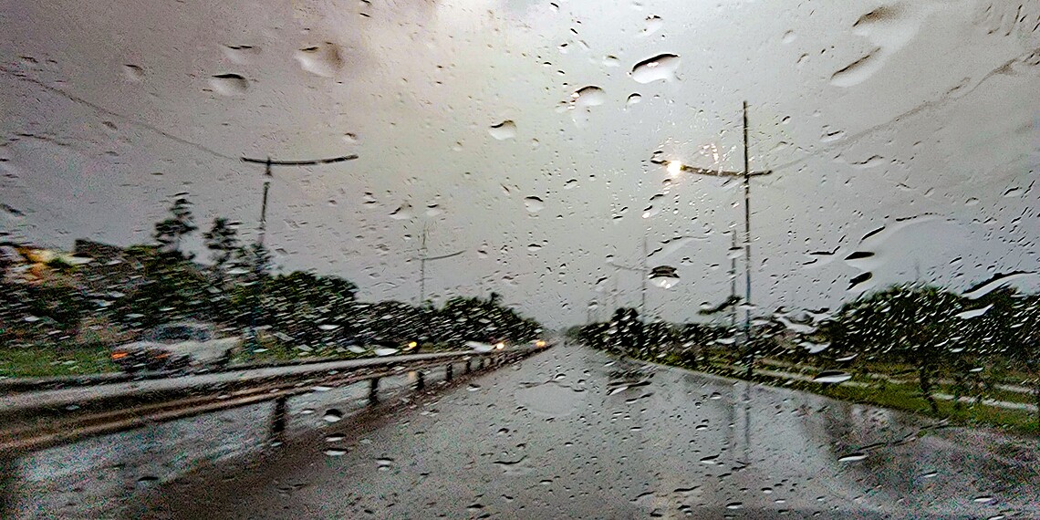 Rio Branco registra quase três vezes mais chuva que o esperado para junho e Defesa Civil aponta situação inédita