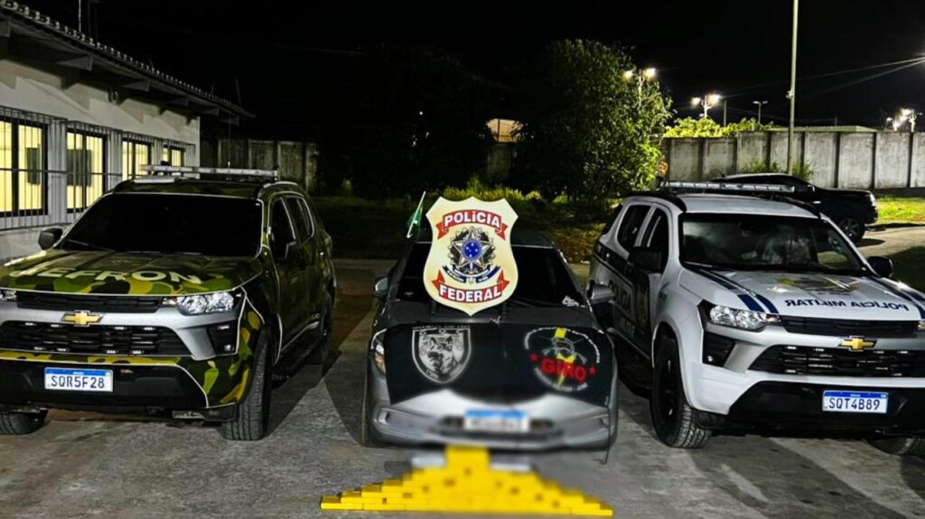 Forças de segurança apreendem mais de 34 kg de drogas em veículo no Acre