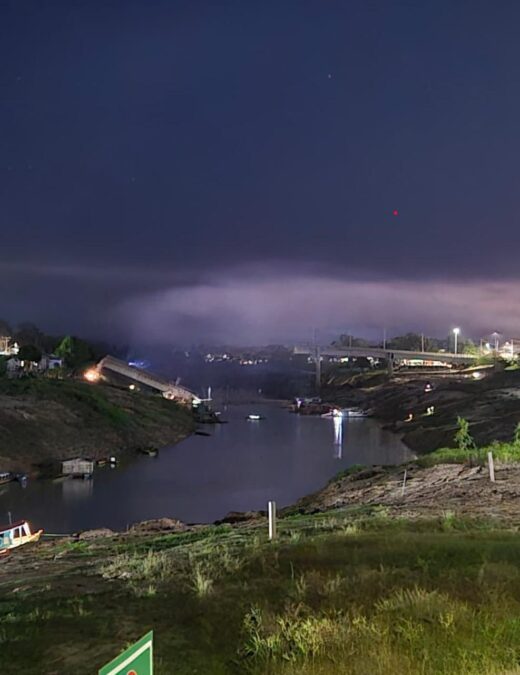 Ponte que desabou no Acre foi interditada um dia antes de ceder em Sena Madureira