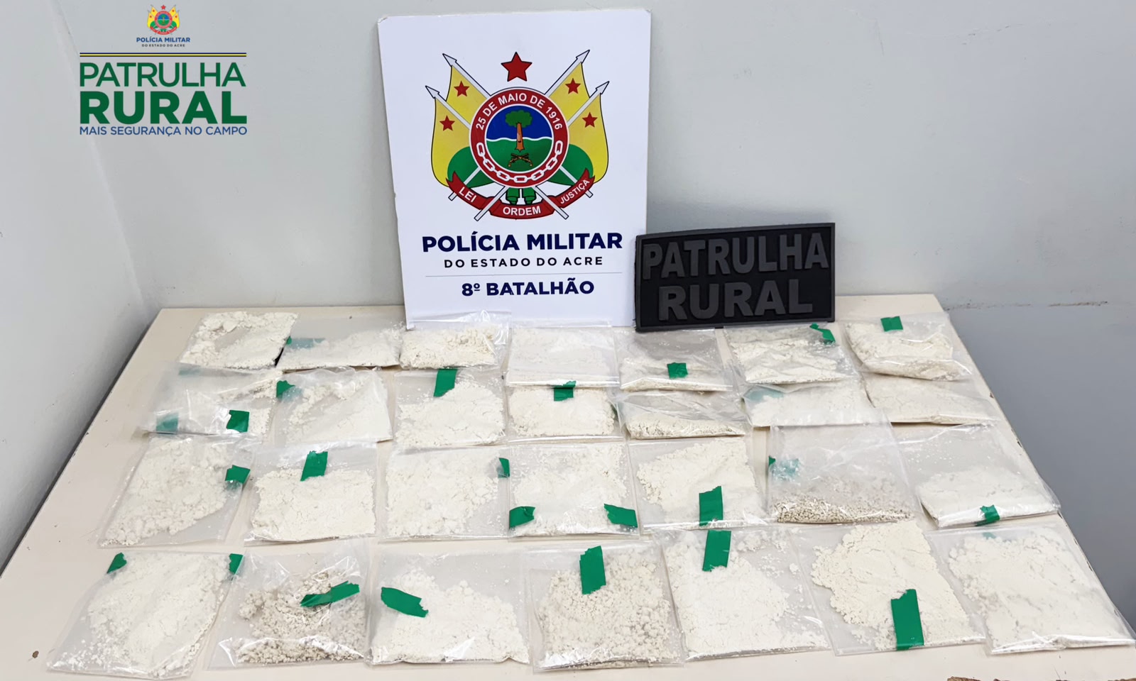 Mulher é presa por tráfico de drogas na BR-364 com entorpecentes escondidos em panela de pressão