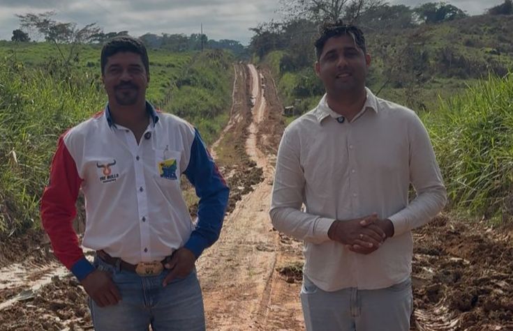 Vereadores Real e Obede acompanham reabertura do Ramal do 15 Cassirian e da Estrada Linha Seca em Sena Madureira