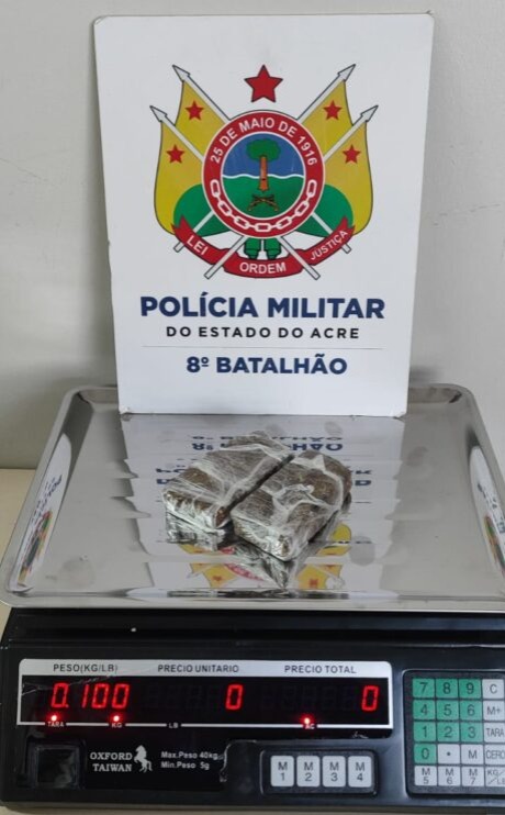 Homem é preso pela PM com drogas na BR-364 em direção à zona rural de Sena Madureira