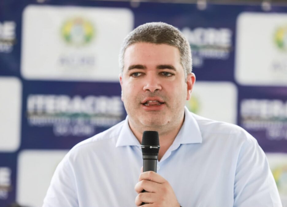 Jonathan Donadoni é exonerado da Casa Civil e governo promove mudanças no primeiro escalão