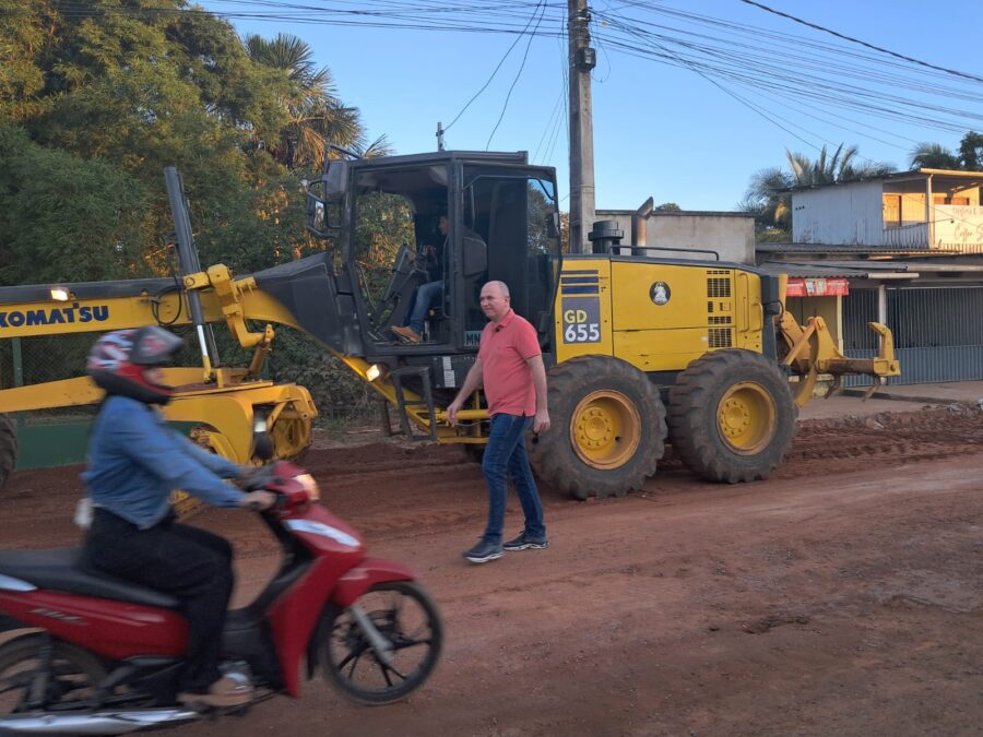 Prefeitura inicia recuperação da estrada Xiburema em Sena Madureira