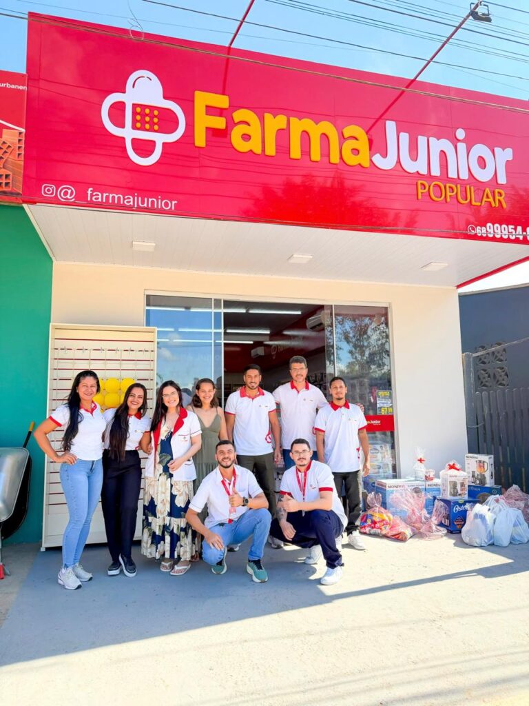 Inauguração da Farma Junior Popular em Manoel Urbano