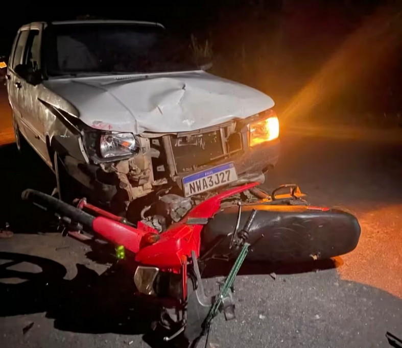 Jovem tem pé amputado após acidente na BR-364 em Cruzeiro do Sul