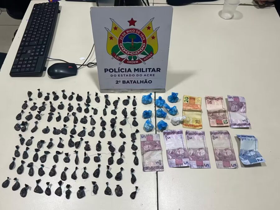 PM apreende 213 porções de drogas e prende quatro suspeitos em balneário de Rio Branco