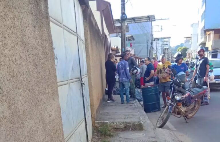 homem esfaqueia vítimas em Visconde do Rio Branco e polícia isola área da ocorrência