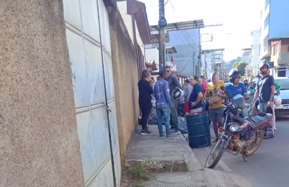 Homem esfaqueia vítimas em Visconde do Rio Branco (MG) e mobiliza Polícia Militar