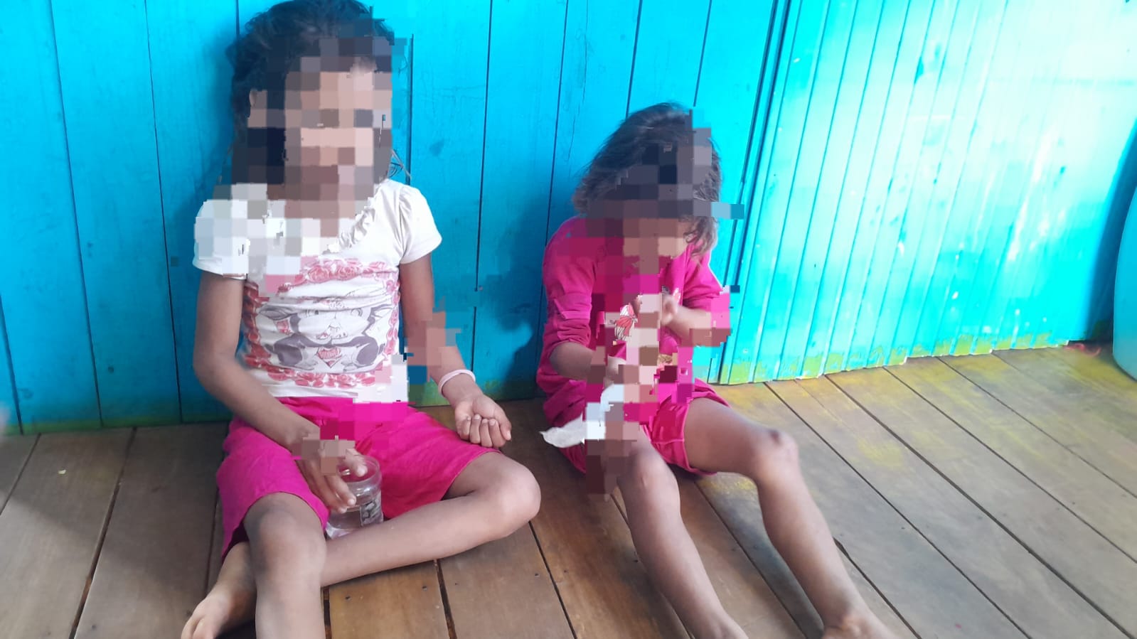 Após perder o pai, família pede ajuda para crianças em Sena Madureira