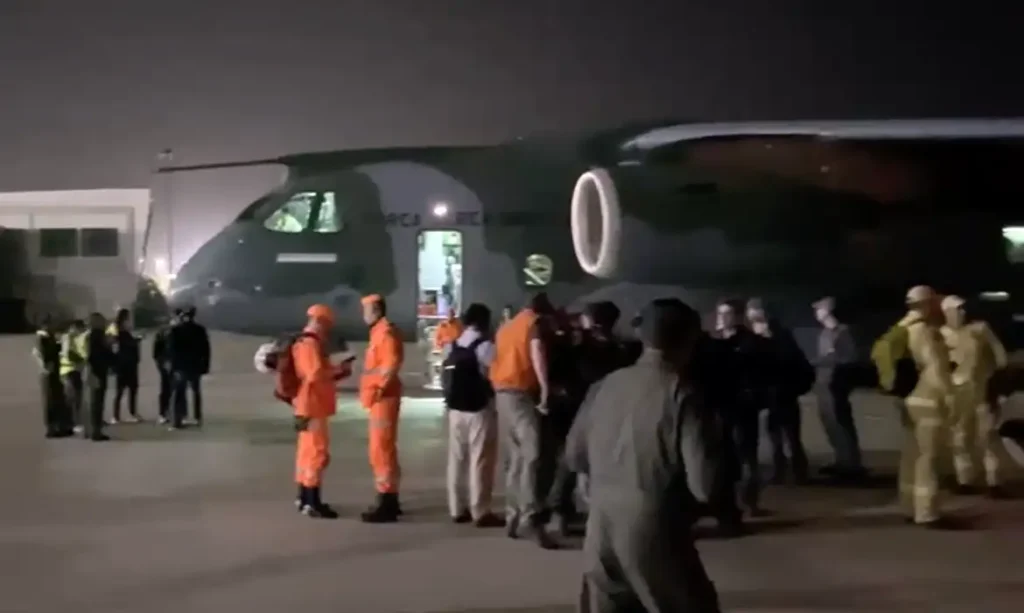 Brasil envia terceiro avião humanitário à Venezuela após terremotos