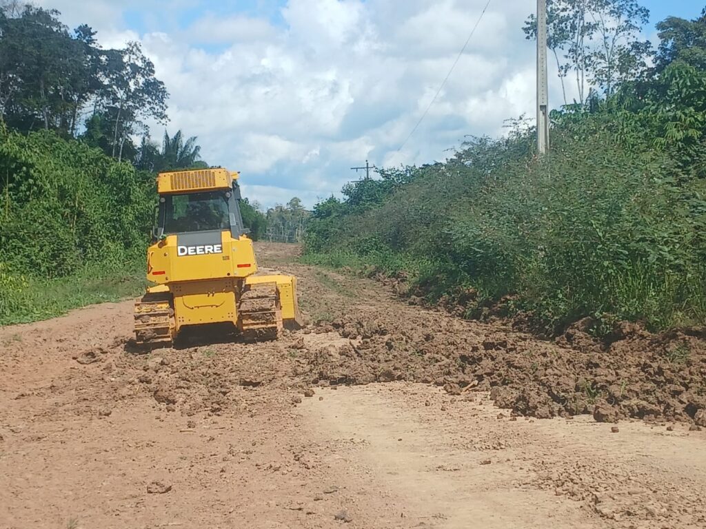 Prefeitura reabre ramal do 20 em Sena Madureira