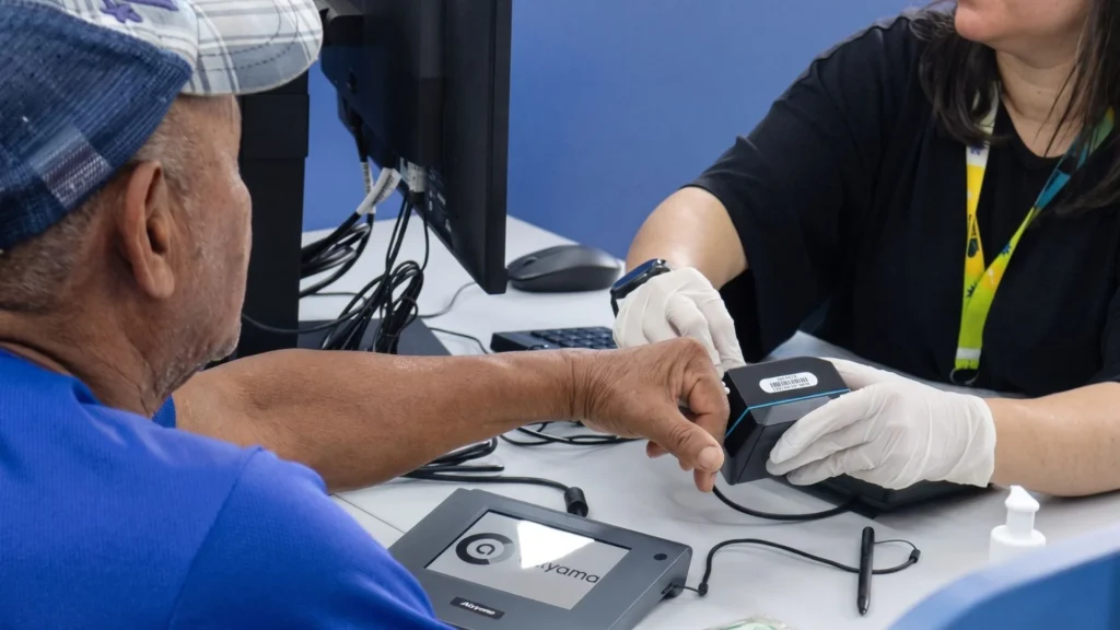 INSS biometria para benefícios sociais: veja quem está isento da exigência