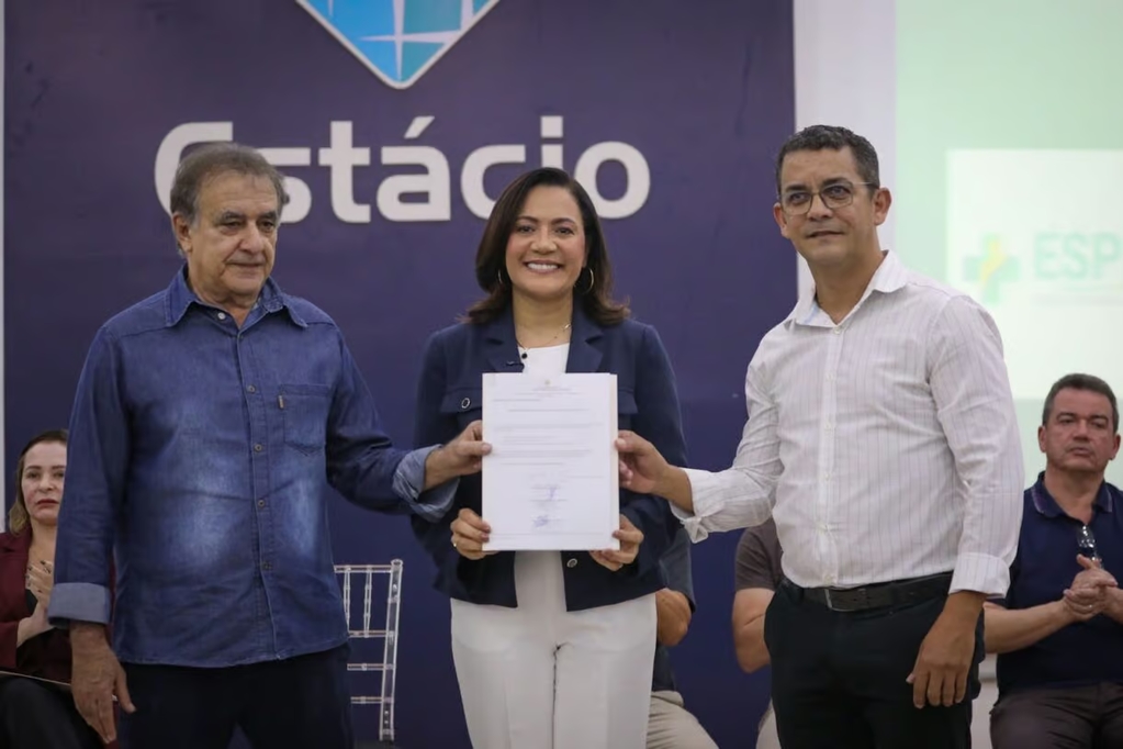 Mailza apoia Escola de Saúde Pública do Acre iniciar nova fase para formação médica