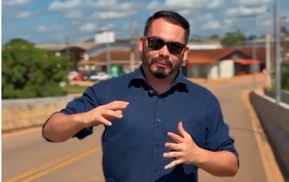 Vereador Maycon cobra soluções para ponte interditada e propõe transporte gratuito em Sena Madureira