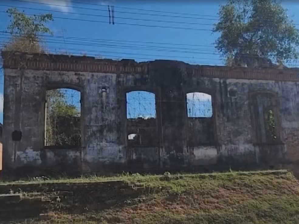 Restauração do Palacete dos Ruelas em Cruzeiro do Sul é determinada pela Justiça após anos de abandono
