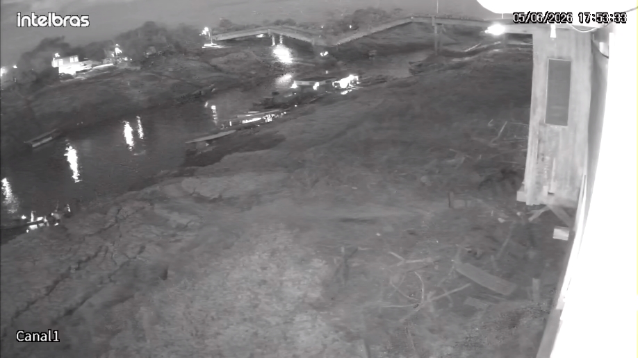 URGENTE: Vídeo mostra momento exato do desabamento da Ponte Frei Paolino em Sena Madureira