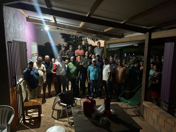 Vereadores visitam comunidade do Polo Elias Moreira em Sena Madureira