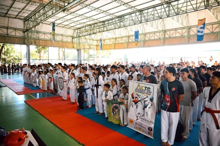 Alunos do Colégio Militar Dom Pedro II conquistam terceiro lugar no Campeonato Acreano de Taekwondo