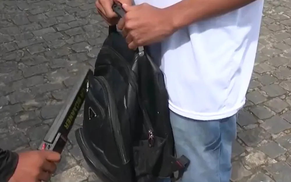 Vereador Maycon Moreira propõe detectores de metais em escolas municipais de Sena Madureira