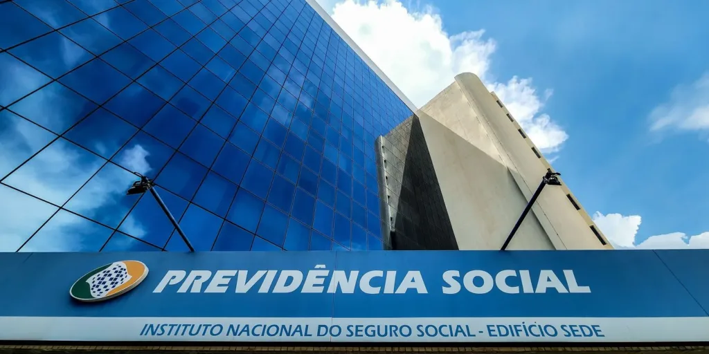 PF indicia Careca do INSS e mais 47 por esquema de descontos ilegais
