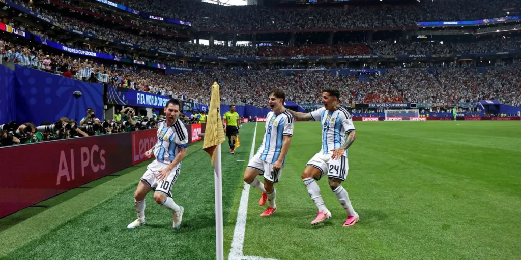 Sedes da Copa em 2030, Espanha e Argentina já preparam nova geração