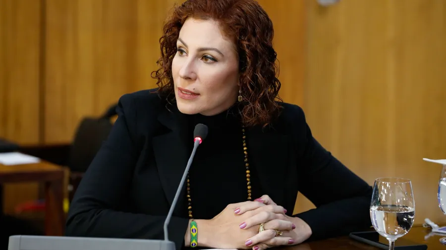Procuradoria da Itália pede rejeição da extradição de Carla Zambelli