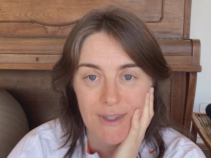 Alessandra Maestrini, a Bozena de “Toma Lá, Dá Cá”, interrompe projeto após alerta médico