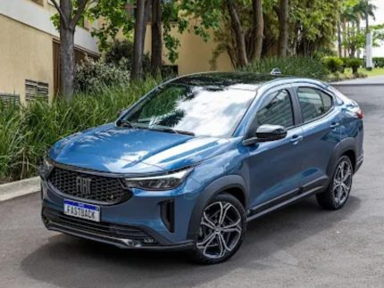 Fiat derruba preço do Fastback Hybrid em R$ 38 mil após avanço da concorrência