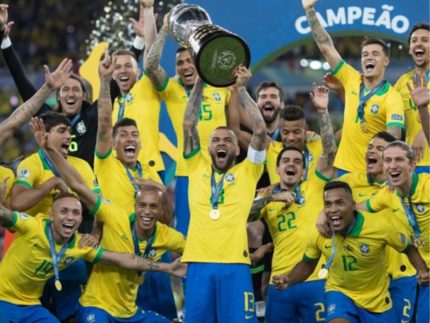 O último título envelheceu? Seleção Brasileira completa sete anos sem levantar uma taça
