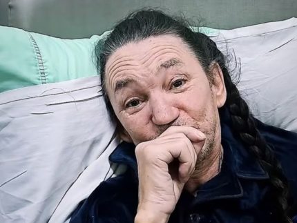 Em reabilitação, Marquito chora ao falar de acidente e saudade da TV