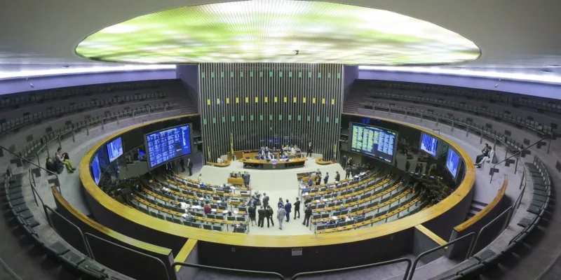 Câmara diz ao STF que não há irregularidades em indicações de emendas