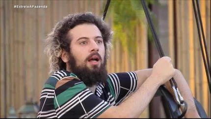 Ex-namorada de Cartolouco relata agressões e abuso; outras ex também dizem ter sido vítimas