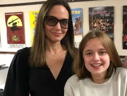 Filha de Angelina Jolie e Brad Pitt vai à Justiça para retirar sobrenome do pai