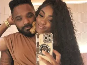 Erika Januza apaga fotos e deixa de seguir Arlindinho após flagra em casa de swing