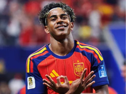 Lamine Yamal volta a provocar a França horas antes de semifinal