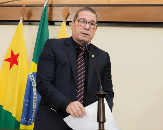Deputado estadual Chico Viga anuncia fim de carreira política na Aleac.