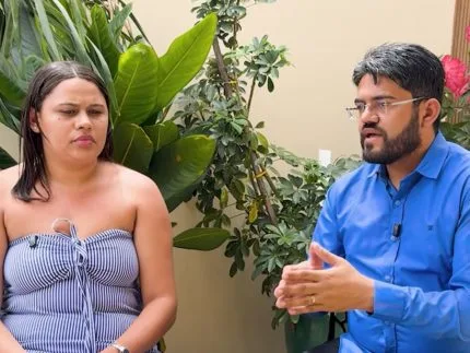 Tia de recém-nascida quase sequestrada revela o que a fez desconfiar de técnica de enfermagem