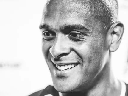 Ex-jogador do Botafogo, Tássio Maia morre aos 41 anos durante ventania no RJ