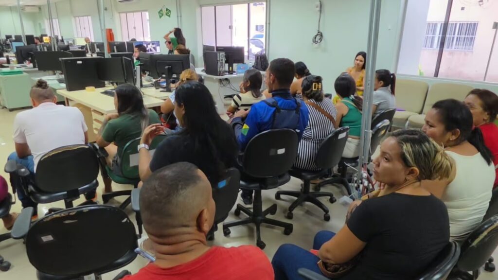 Inscrições do Minha Casa Minha Vida para 692 moradias no Acre realizadas na Sehurb em Rio Branco.
