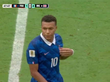 Mbappé desabafa em carta após Copa do Mundo: “Não vou fingir que não dói”