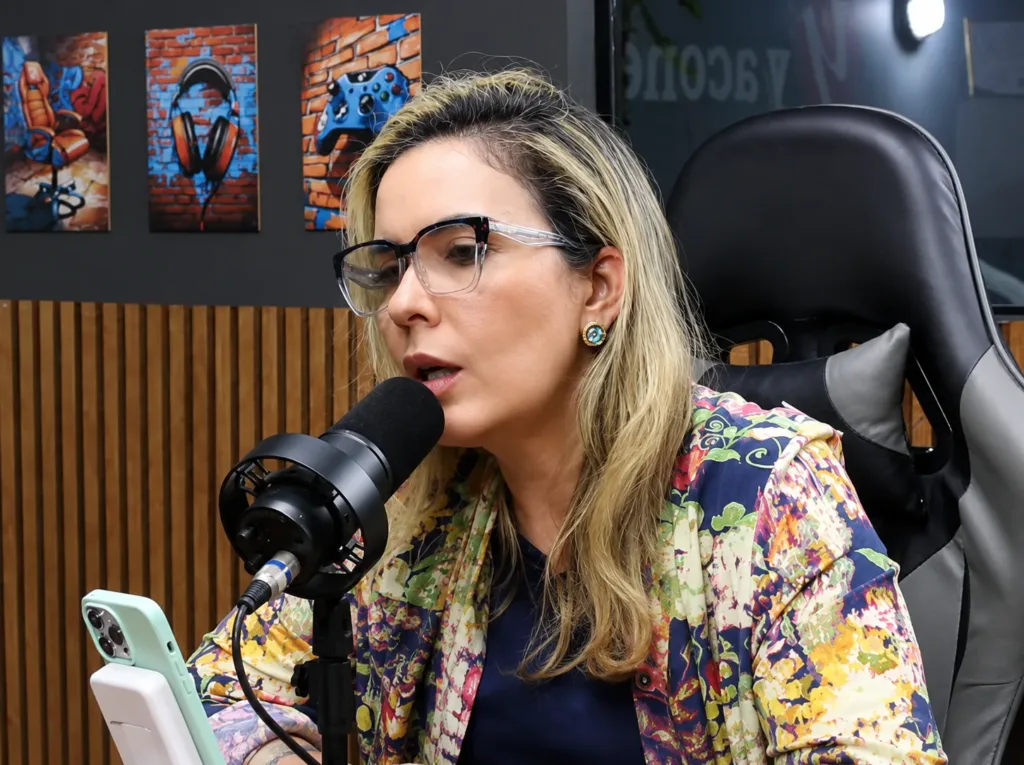 Mirla Miranda durante entrevista ao Resenha Podcast comenta que Gladson Cameli foi um governador ausente durante parte de sua gestão.