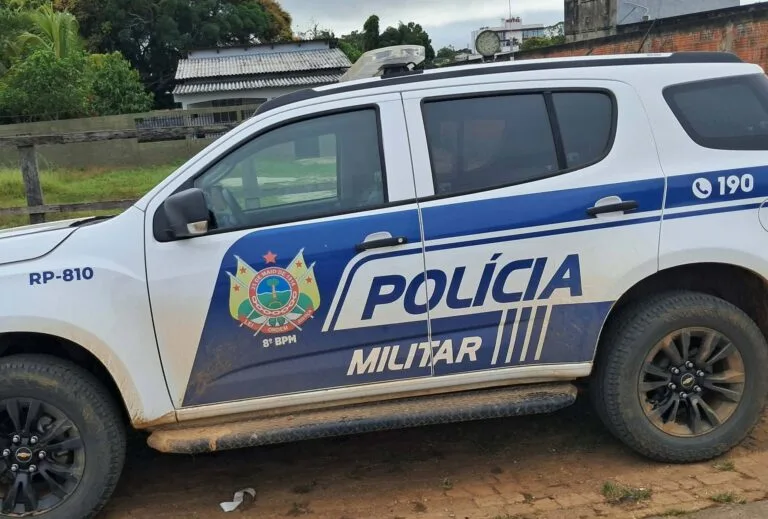 Polícia Militar prende suspeitos de furtar tijolos de igreja em Sena Madureira.