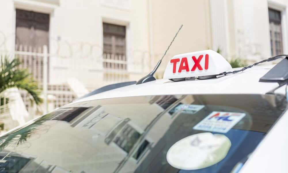 Projeto prevê isenção retroativa do IPVA para taxistas no Acre