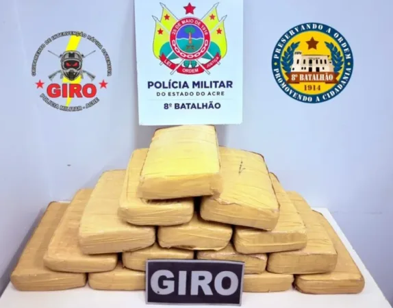 PM apreende quase 16 quilos de maconha em Sena Madureira.