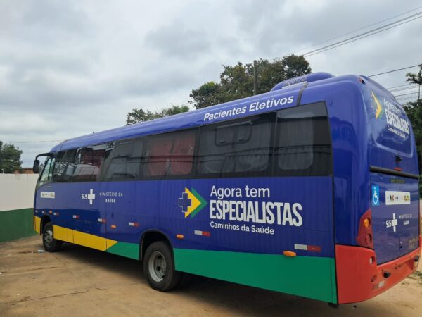 Sena Madureira recebe micro-ônibus para transporte de pacientes.